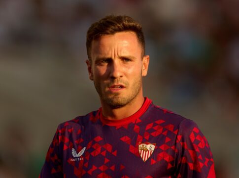 saul-desembarca-no-rio-para-assinar-com-o-flamengo-nesta-terca