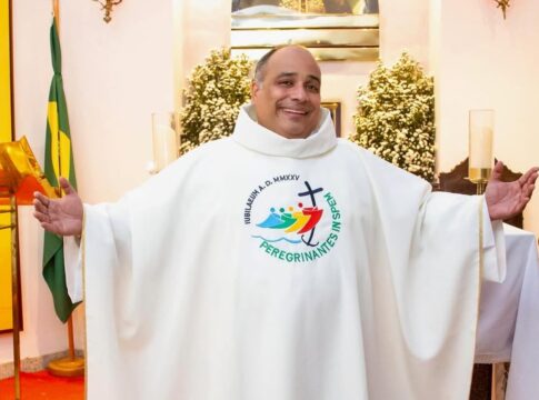 padre-omar-raposo-recebe-alta-apos-acidente-grave-na-venezuela