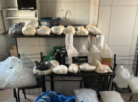 operacao-do-bope-na-mare-estoura-laboratorio-do-trafico.-veja-imagens