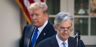 trump-volta-a-atacar-powell-e-pede-corte-de-juros:-“sujeito-teimoso”