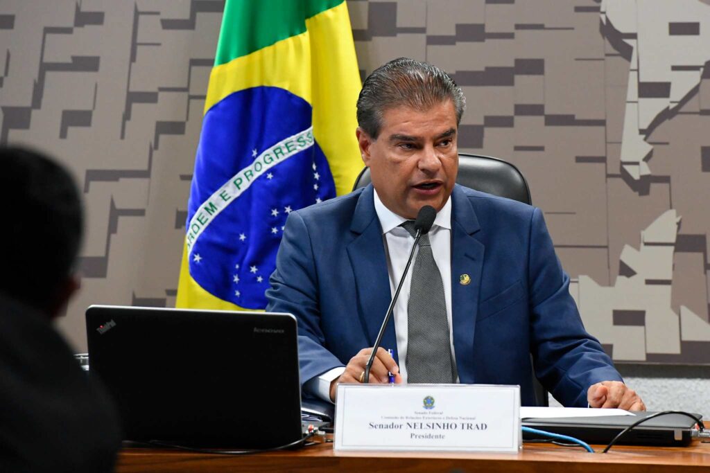 senadores-que-vao-aos-eua-em-meio-as-tarifas-se-reunem-com-vieira