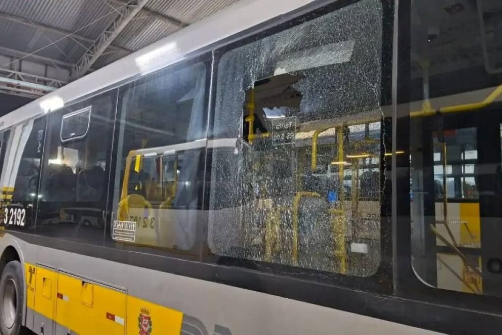 ricardo-nunes-quer-policiais-dentro-de-onibus-para-impedir-ataques