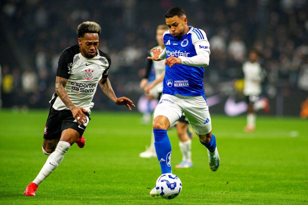 lider-do-brasileirao,-cruzeiro-empata-sem-gols-com-o-corinthians