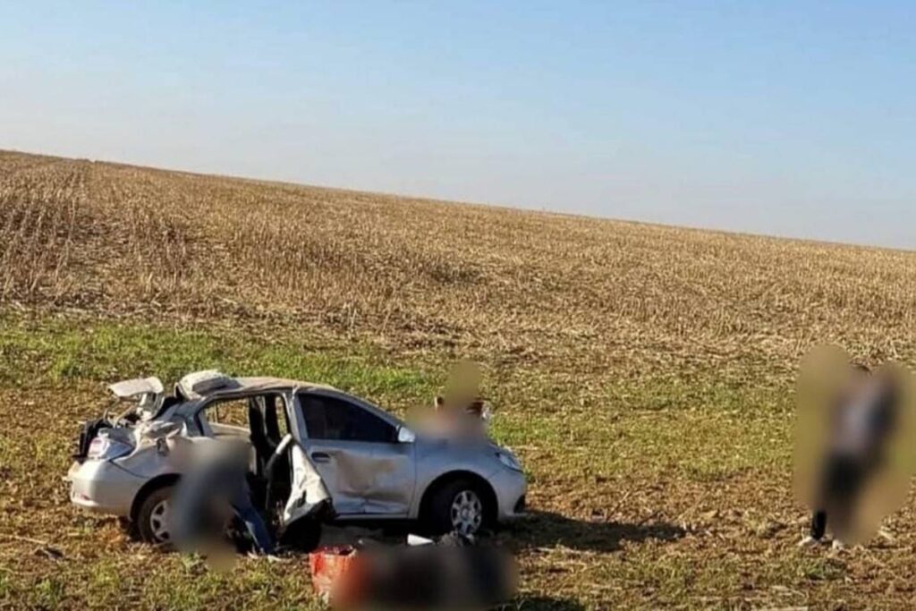 motorista-capota-carro-e-gravida-morre-a-caminho-de-velorio-em-goias