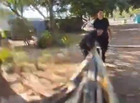 video:-homem-puxa-lona-e-quebra-pulso-de-mulher-durante-briga-no-eixao