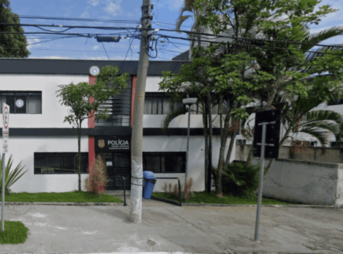 jovem-morre-apos-levar-3-tiros-na-cabeca-na-calcada-de-casa