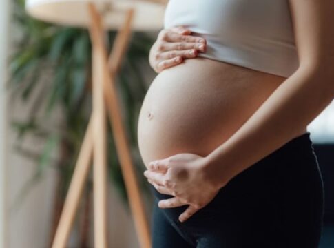 familia-acusa-hospital-de-demora-no-parto,-e-bebe-fica-em-estado-grave