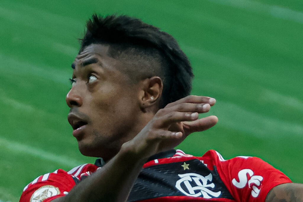 apos-virar-reu,-qual-sera-o-futuro-de-bruno-henrique-no-flamengo?