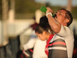 video:-atletas-chegam-animados-para-o-1o-dia-de-metropoles-endurance