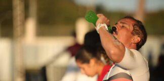 video:-atletas-chegam-animados-para-o-1o-dia-de-metropoles-endurance