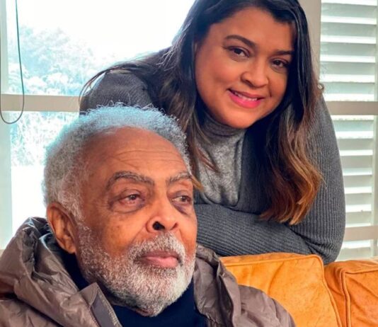 preta:-gilberto-gil-posta-fotos-do-velorio-e-se-despede-ao-som-de-drao