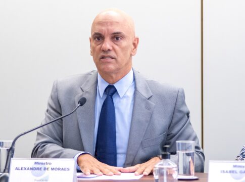 moraes-inclui-deputado-em-inquerito-por-articular-com-governo-trump
