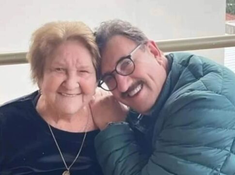 ratinho-faz-homenagem-emocionante-para-a-mae,-que-morreu-aos-93-anos