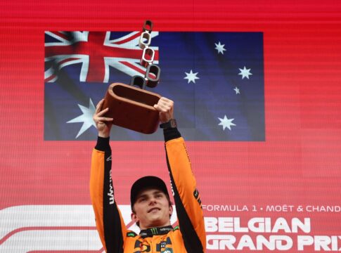 oscar-piastri-vence-gp-da-belgica;-gabriel-bortoleto-termina-em-9o