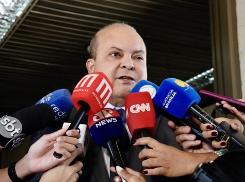 ibaneis-quer-tirar-grades-da-frente-do-stf-“o-mais-rapido-possivel”