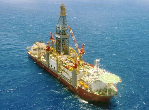 espera-por-margem-equatorial-custa-r$-4-milhoes-por-dia,-diz-federacao