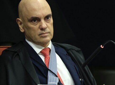 moraes-da-dez-minutos-para-militar-tirar-farda-e-participar-de-oitiva