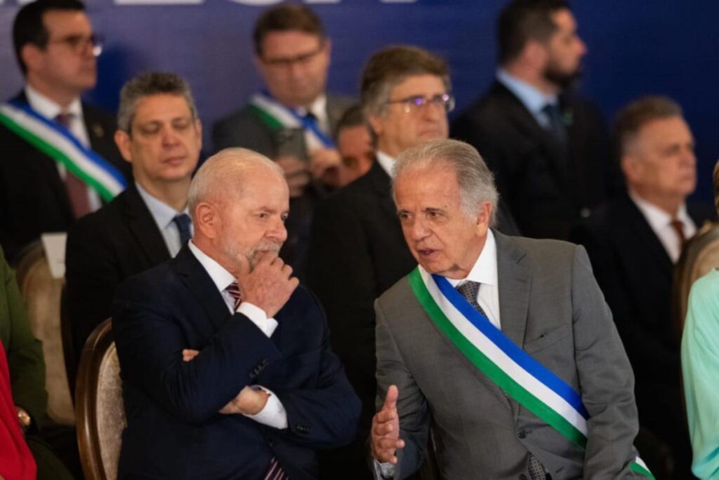 lula-recebe-mucio-e-comandantes-militares;-saiba-o-tema
