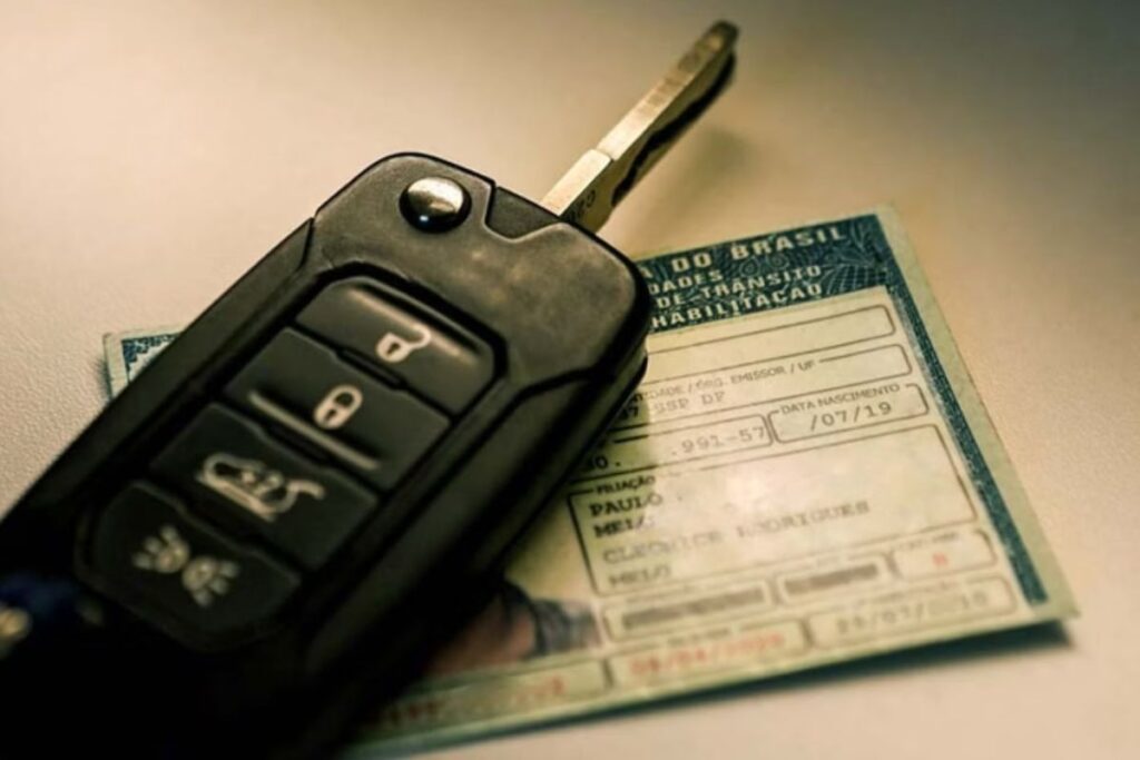 governo-estuda-acabar-com-autoescola-obrigatoria-para-tirar-a-cnh