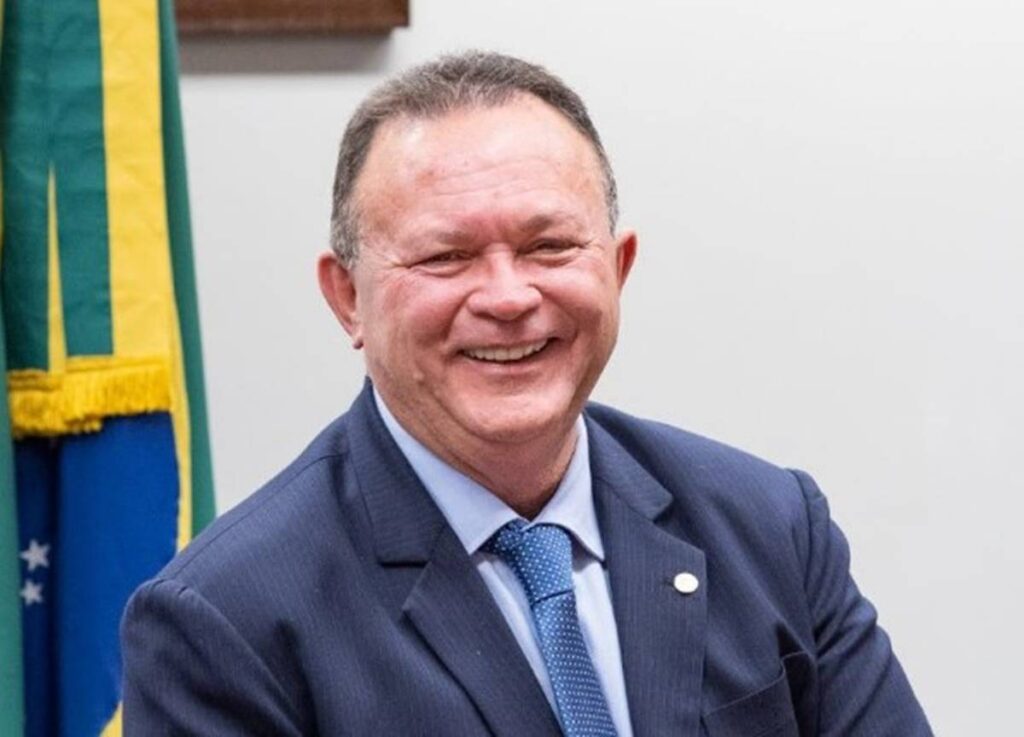 carlos-brandao-diz-que-tarcisio-atropelou-lula-ao-negociar-com-eua
