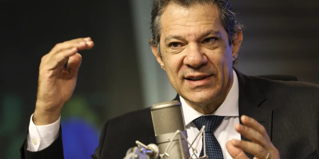 haddad-diz-que-pode-haver-conversa-entre-lula-e-trump-sobre-tarifas