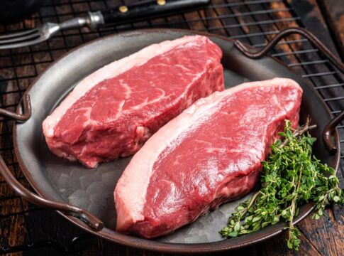 inflacao-da-carne-dispara-nos-eua-e-tarifa-sobre-brasil-agrava-cenario
