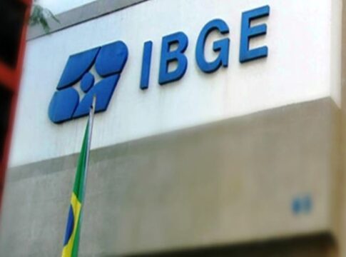 ibge-decreta-luto-de-tres-dias-por-morte-de-servidores-em-incendio