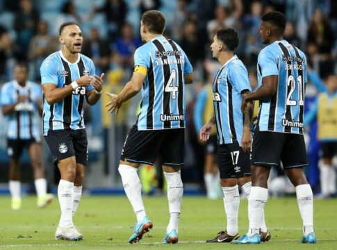 com-dois-de-braithwaite,-gremio-vence-o-fortaleza-por-2-x-1.-veja-os-gols