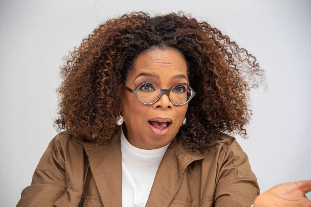oprah-libera-estrada-particular-em-maui-apos-alerta-de-tsunami
