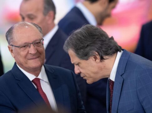 haddad-comenta-possibilidade-de-alckmin-ir-aos-eua-negociar-tarifaco