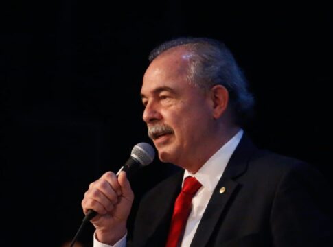 mercadante-sobre-sancoes-dos-eua-a-moraes:-“inaceitavel”