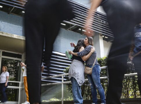 mulheres-representam-60%-das-inscricoes-no-enem-2025