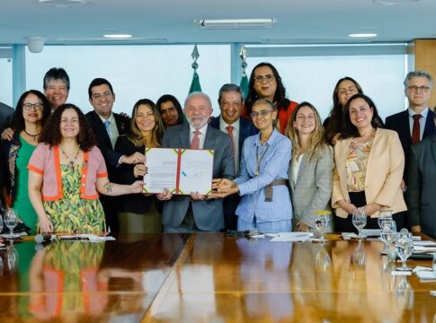 lula-sanciona-lei-que-proibe-uso-de-animais-em-testes-cosmeticos