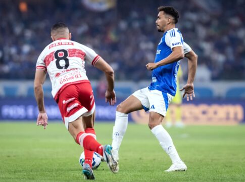 copa-do-brasil:-cruzeiro-empata-com-crb-em-jogo-de-ida-das-oitavas