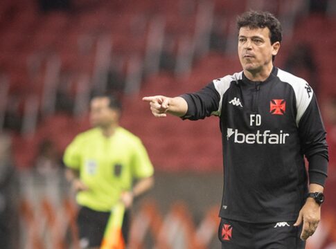 diniz-lamenta-chances-perdidas-em-empata-do-vasco-na-copa-do-brasil