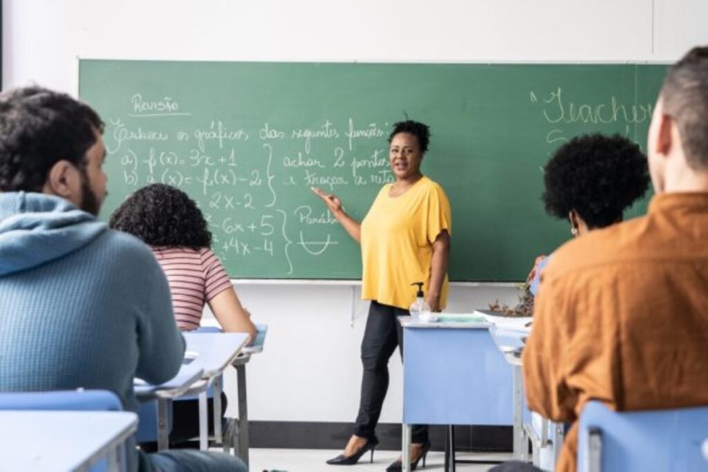 sp:-concurso-para-professores-do-ensino-medio-tecnico-tem-5-mil-vagas
