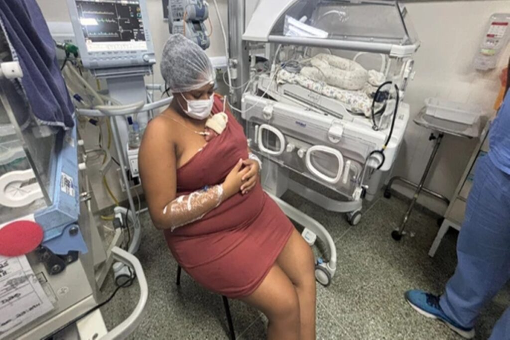 jovem-de-23-anos-da-a-luz-a-quadrigemeos-em-maternidade-de-salvador