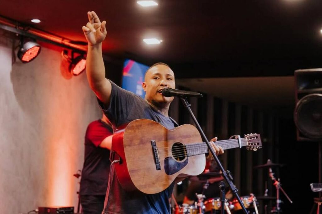 abordagem-foi-por-cheiro-de-maconha,-diz-pm-que-baleou-cantor-gospel