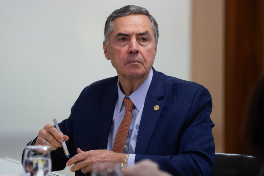 deputados-do-pl-compartilham-fake-news-sobre-a-filha-de-barroso