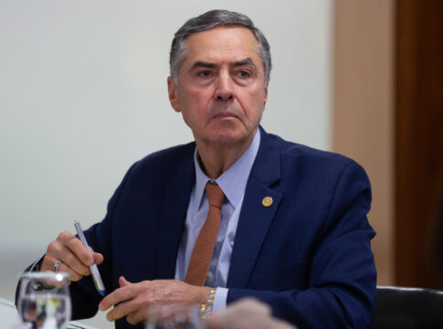 deputados-do-pl-compartilham-fake-news-sobre-a-filha-de-barroso