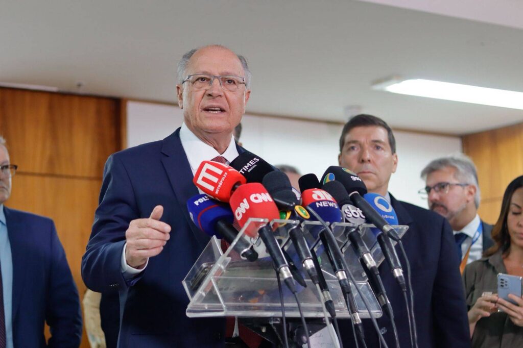 alckmin-fara-rodada-de-conversas-com-setores-atingidos-por-tarifaco