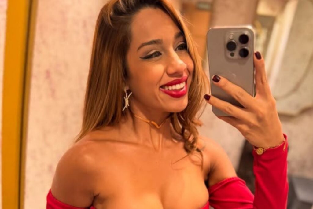 influenciadora-paga-conserto-de-carro-com-calcinha-usada:-“no-lucro”