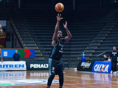 atleta-do-brasilia-basquete-sofre-racismo-e-time-exige-punicao-a-lnb