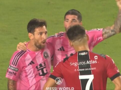 messi-comemora-gol-na-cara-de-adversario-pela-mls-e-depois-se-desculpa