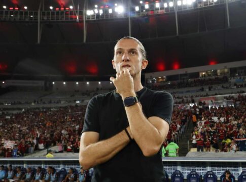 filipe-luis-critica-fase-defensiva-em-derrota:-“pior-do-que-o-normal”