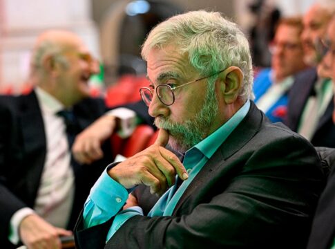krugman:-trump-acha-que-governa-o-mundo,-mas-nao-tem-o-suco-do-brasil