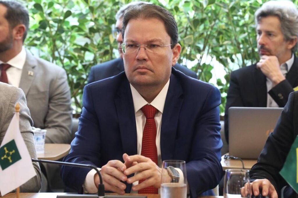 secretario-de-economia-do-df,-ney-ferraz-junior-pede-demissao-do-cargo