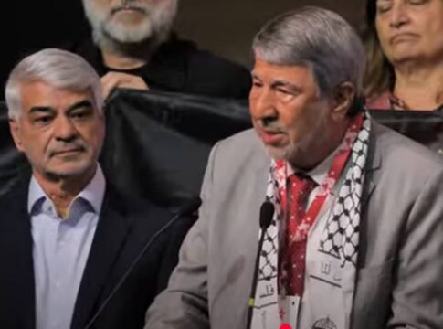 embaixador-da-palestina-e-saudado-pela-militancia-em-encontro-do-pt