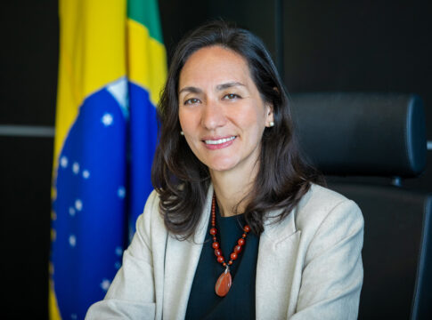 nova-politica-do-cnu-2025-garante-equidade,-diz-secretaria-do-mgi