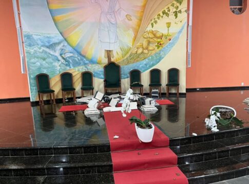 “prejuizo-simbolico”,-lamenta-padre-de-igreja-destruida-por-medico